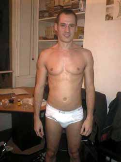 Str8 straight exhib solo